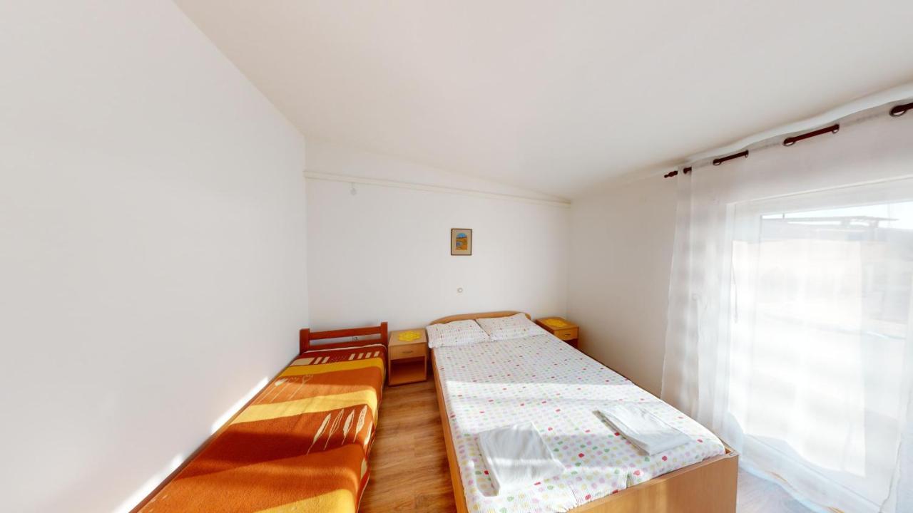 Jaska & Jelica House Apartments Metajna Exterior photo