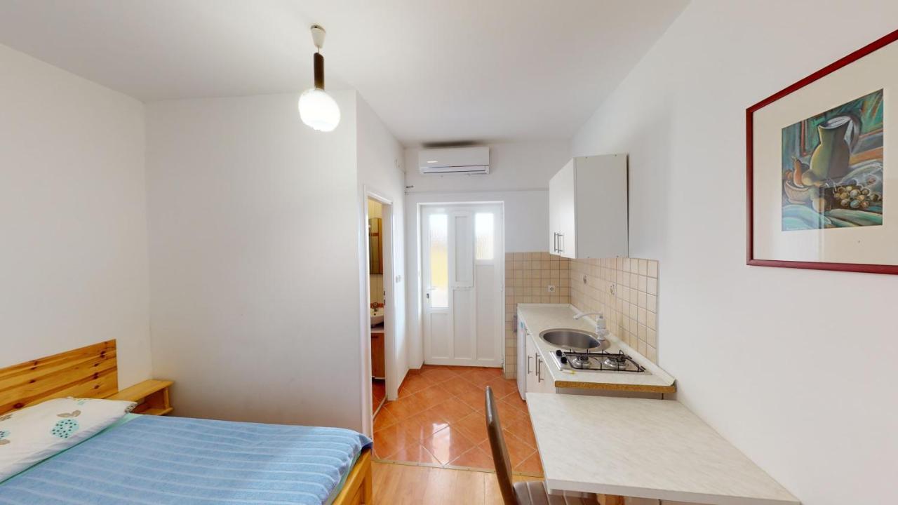 Jaska & Jelica House Apartments Metajna Exterior photo